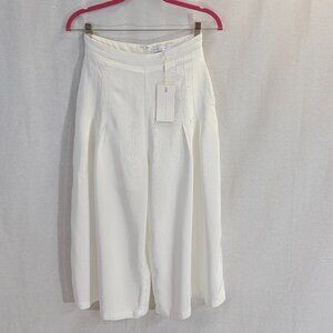 NWT Endless Rose Size Small Winter White Palazzo Capris